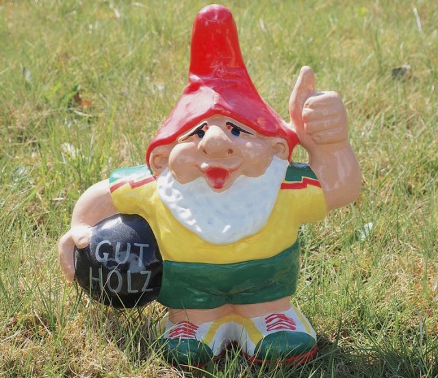 gnome thumbs up.jpg